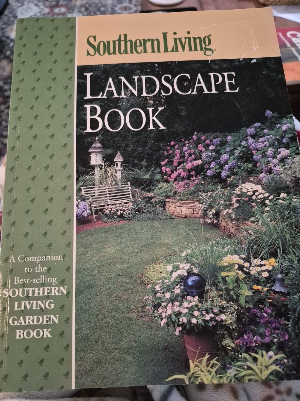 Southern Living Landscape Book - Green and Tan Cover